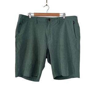 7 Diamonds Men's Size 40 Performance Golf Shorts Heather Green 10 inch Inseam